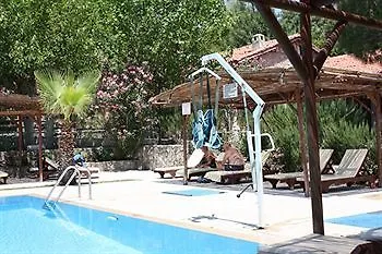 Ocakkoey Village Ολουντενίζ