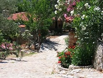Ocakkoey Village Hotell 2*